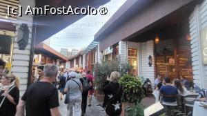 [P14] Castelul Tiranei (Fortareata lui Justinian), care dateaza din perioada bizantina, era locul unde se intersectau principalele drumuri est-vest si nord-sud, formand inima orasului asa cum era inainte de anul 1300. 
Marea mea uimire a fost sa descopar, dincolo de zidurile castelului, un amestec animat de cafenele, magazine artizanale si locuri pentru desfasurarea evenimentelor culturale, un bazar unde istoria intalneste viata moderna. » foto by geani anto
 - 
<span class="allrVoted glyphicon glyphicon-heart hidden" id="av1531362"></span>
<a class="m-l-10 hidden" id="sv1531362" onclick="voting_Foto_DelVot(,1531362,14472)" role="button">șterge vot <span class="glyphicon glyphicon-remove"></span></a>
<a id="v91531362" class=" c-red"  onclick="voting_Foto_SetVot(1531362)" role="button"><span class="glyphicon glyphicon-heart-empty"></span> <b>LIKE</b> = Votează poza</a> <img class="hidden"  id="f1531362W9" src="/imagini/loader.gif" border="0" /><span class="AjErrMes hidden" id="e1531362ErM"></span>