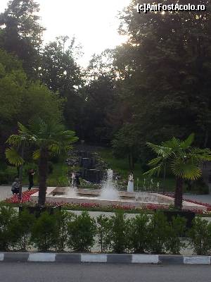 [P07] Intrarea in parc dinspre oras-fantanile sunt luminate feeric noaptea » foto by FrancescaClara
 - 
<span class="allrVoted glyphicon glyphicon-heart hidden" id="av551014"></span>
<a class="m-l-10 hidden" id="sv551014" onclick="voting_Foto_DelVot(,551014,14481)" role="button">șterge vot <span class="glyphicon glyphicon-remove"></span></a>
<a id="v9551014" class=" c-red"  onclick="voting_Foto_SetVot(551014)" role="button"><span class="glyphicon glyphicon-heart-empty"></span> <b>LIKE</b> = Votează poza</a> <img class="hidden"  id="f551014W9" src="/imagini/loader.gif" border="0" /><span class="AjErrMes hidden" id="e551014ErM"></span>