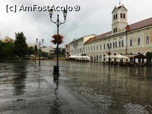 [P24] Piața Libertății din Sf Gheorghe » foto by AZE
 - 
<span class="allrVoted glyphicon glyphicon-heart hidden" id="av1330201"></span>
<a class="m-l-10 hidden" id="sv1330201" onclick="voting_Foto_DelVot(,1330201,14513)" role="button">șterge vot <span class="glyphicon glyphicon-remove"></span></a>
<a id="v91330201" class=" c-red"  onclick="voting_Foto_SetVot(1330201)" role="button"><span class="glyphicon glyphicon-heart-empty"></span> <b>LIKE</b> = Votează poza</a> <img class="hidden"  id="f1330201W9" src="/imagini/loader.gif" border="0" /><span class="AjErrMes hidden" id="e1330201ErM"></span>