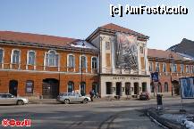 [P28] Teatrul Andrei Mureşanu şi Tamási Áron » foto by Costi
 - 
<span class="allrVoted glyphicon glyphicon-heart hidden" id="av308521"></span>
<a class="m-l-10 hidden" id="sv308521" onclick="voting_Foto_DelVot(,308521,14513)" role="button">șterge vot <span class="glyphicon glyphicon-remove"></span></a>
<a id="v9308521" class=" c-red"  onclick="voting_Foto_SetVot(308521)" role="button"><span class="glyphicon glyphicon-heart-empty"></span> <b>LIKE</b> = Votează poza</a> <img class="hidden"  id="f308521W9" src="/imagini/loader.gif" border="0" /><span class="AjErrMes hidden" id="e308521ErM"></span>