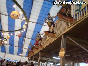 [P19] corturile OKTOMBERFEST frumos decorate pe interior » foto by danadana*
 - 
<span class="allrVoted glyphicon glyphicon-heart hidden" id="av555329"></span>
<a class="m-l-10 hidden" id="sv555329" onclick="voting_Foto_DelVot(,555329,14550)" role="button">șterge vot <span class="glyphicon glyphicon-remove"></span></a>
<a id="v9555329" class=" c-red"  onclick="voting_Foto_SetVot(555329)" role="button"><span class="glyphicon glyphicon-heart-empty"></span> <b>LIKE</b> = Votează poza</a> <img class="hidden"  id="f555329W9" src="/imagini/loader.gif" border="0" /><span class="AjErrMes hidden" id="e555329ErM"></span>