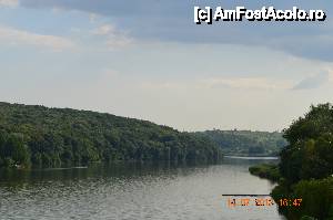 [P01] Lacul vazut de la intrare.  » foto by fregata
 - 
<span class="allrVoted glyphicon glyphicon-heart hidden" id="av438149"></span>
<a class="m-l-10 hidden" id="sv438149" onclick="voting_Foto_DelVot(,438149,14561)" role="button">șterge vot <span class="glyphicon glyphicon-remove"></span></a>
<a id="v9438149" class=" c-red"  onclick="voting_Foto_SetVot(438149)" role="button"><span class="glyphicon glyphicon-heart-empty"></span> <b>LIKE</b> = Votează poza</a> <img class="hidden"  id="f438149W9" src="/imagini/loader.gif" border="0" /><span class="AjErrMes hidden" id="e438149ErM"></span>