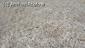 [P30] Zonă de plajă cu scoici pisate în loc de nisip fin în Mamaia » foto by nicole33
 - 
<span class="allrVoted glyphicon glyphicon-heart hidden" id="av810667"></span>
<a class="m-l-10 hidden" id="sv810667" onclick="voting_Foto_DelVot(,810667,14599)" role="button">șterge vot <span class="glyphicon glyphicon-remove"></span></a>
<a id="v9810667" class=" c-red"  onclick="voting_Foto_SetVot(810667)" role="button"><span class="glyphicon glyphicon-heart-empty"></span> <b>LIKE</b> = Votează poza</a> <img class="hidden"  id="f810667W9" src="/imagini/loader.gif" border="0" /><span class="AjErrMes hidden" id="e810667ErM"></span>