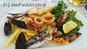[P10] Platoul pescarului. Super delicios. Patronul restaurantului asterias un om de milioane, f prietenos. » foto by rgucomp
 - 
<span class="allrVoted glyphicon glyphicon-heart hidden" id="av979421"></span>
<a class="m-l-10 hidden" id="sv979421" onclick="voting_Foto_DelVot(,979421,14614)" role="button">șterge vot <span class="glyphicon glyphicon-remove"></span></a>
<a id="v9979421" class=" c-red"  onclick="voting_Foto_SetVot(979421)" role="button"><span class="glyphicon glyphicon-heart-empty"></span> <b>LIKE</b> = Votează poza</a> <img class="hidden"  id="f979421W9" src="/imagini/loader.gif" border="0" /><span class="AjErrMes hidden" id="e979421ErM"></span>