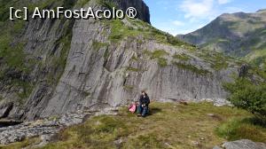 [P25] <strong>Frumusețea insulelor Lofoten</strong> » foto by elenaadina
 - 
<span class="allrVoted glyphicon glyphicon-heart hidden" id="av1405413"></span>
<a class="m-l-10 hidden" id="sv1405413" onclick="voting_Foto_DelVot(,1405413,14621)" role="button">șterge vot <span class="glyphicon glyphicon-remove"></span></a>
<a id="v91405413" class=" c-red"  onclick="voting_Foto_SetVot(1405413)" role="button"><span class="glyphicon glyphicon-heart-empty"></span> <b>LIKE</b> = Votează poza</a> <img class="hidden"  id="f1405413W9" src="/imagini/loader.gif" border="0" /><span class="AjErrMes hidden" id="e1405413ErM"></span>