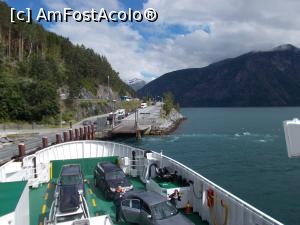 [P23] Pe al doilea feribot, traversând un alt fiord.  » foto by marius gaudi*
 - 
<span class="allrVoted glyphicon glyphicon-heart hidden" id="av809427"></span>
<a class="m-l-10 hidden" id="sv809427" onclick="voting_Foto_DelVot(,809427,14621)" role="button">șterge vot <span class="glyphicon glyphicon-remove"></span></a>
<a id="v9809427" class=" c-red"  onclick="voting_Foto_SetVot(809427)" role="button"><span class="glyphicon glyphicon-heart-empty"></span> <b>LIKE</b> = Votează poza</a> <img class="hidden"  id="f809427W9" src="/imagini/loader.gif" border="0" /><span class="AjErrMes hidden" id="e809427ErM"></span>