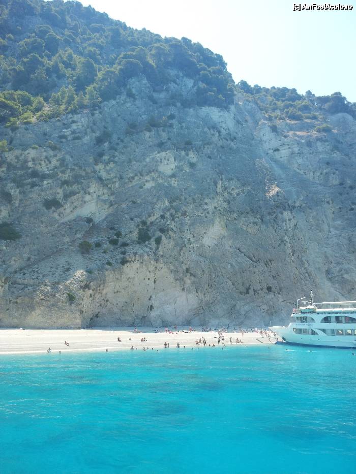 [P02] Porto Katsiki » foto by Gudas
 - 
<span class="allrVoted glyphicon glyphicon-heart hidden" id="av440658"></span>
<a class="m-l-10 hidden" id="sv440658" onclick="voting_Foto_DelVot(,440658,14629)" role="button">șterge vot <span class="glyphicon glyphicon-remove"></span></a>
<a id="v9440658" class=" c-red"  onclick="voting_Foto_SetVot(440658)" role="button"><span class="glyphicon glyphicon-heart-empty"></span> <b>LIKE</b> = Votează poza</a> <img class="hidden"  id="f440658W9" src="/imagini/loader.gif" border="0" /><span class="AjErrMes hidden" id="e440658ErM"></span>