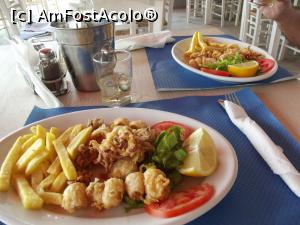 [P21] Kalamari la restaurantul Cephalonia Palace » foto by irinad
 - 
<span class="allrVoted glyphicon glyphicon-heart hidden" id="av859585"></span>
<a class="m-l-10 hidden" id="sv859585" onclick="voting_Foto_DelVot(,859585,14638)" role="button">șterge vot <span class="glyphicon glyphicon-remove"></span></a>
<a id="v9859585" class=" c-red"  onclick="voting_Foto_SetVot(859585)" role="button"><span class="glyphicon glyphicon-heart-empty"></span> <b>LIKE</b> = Votează poza</a> <img class="hidden"  id="f859585W9" src="/imagini/loader.gif" border="0" /><span class="AjErrMes hidden" id="e859585ErM"></span>