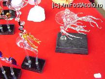 [P13] Festivalul Medieval Sighisoara - obiecte din sticla lucrate manual » foto by biancuta
 - 
<span class="allrVoted glyphicon glyphicon-heart hidden" id="av103319"></span>
<a class="m-l-10 hidden" id="sv103319" onclick="voting_Foto_DelVot(,103319,14670)" role="button">șterge vot <span class="glyphicon glyphicon-remove"></span></a>
<a id="v9103319" class=" c-red"  onclick="voting_Foto_SetVot(103319)" role="button"><span class="glyphicon glyphicon-heart-empty"></span> <b>LIKE</b> = Votează poza</a> <img class="hidden"  id="f103319W9" src="/imagini/loader.gif" border="0" /><span class="AjErrMes hidden" id="e103319ErM"></span>