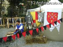 [P07] Festivalul Medieval Sighisoara - prezentari de arme si armuri » foto by biancuta
 - 
<span class="allrVoted glyphicon glyphicon-heart hidden" id="av103312"></span>
<a class="m-l-10 hidden" id="sv103312" onclick="voting_Foto_DelVot(,103312,14670)" role="button">șterge vot <span class="glyphicon glyphicon-remove"></span></a>
<a id="v9103312" class=" c-red"  onclick="voting_Foto_SetVot(103312)" role="button"><span class="glyphicon glyphicon-heart-empty"></span> <b>LIKE</b> = Votează poza</a> <img class="hidden"  id="f103312W9" src="/imagini/loader.gif" border="0" /><span class="AjErrMes hidden" id="e103312ErM"></span>