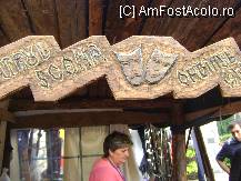 [P09] Festivalul Medieval Sighisoara - ornamentele Ordinului Cavalerilor Lup » foto by biancuta
 - 
<span class="allrVoted glyphicon glyphicon-heart hidden" id="av103314"></span>
<a class="m-l-10 hidden" id="sv103314" onclick="voting_Foto_DelVot(,103314,14670)" role="button">șterge vot <span class="glyphicon glyphicon-remove"></span></a>
<a id="v9103314" class=" c-red"  onclick="voting_Foto_SetVot(103314)" role="button"><span class="glyphicon glyphicon-heart-empty"></span> <b>LIKE</b> = Votează poza</a> <img class="hidden"  id="f103314W9" src="/imagini/loader.gif" border="0" /><span class="AjErrMes hidden" id="e103314ErM"></span>