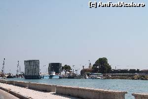 [P14] Podul mobil din Lefkada » foto by DanSta
 - 
<span class="allrVoted glyphicon glyphicon-heart hidden" id="av638741"></span>
<a class="m-l-10 hidden" id="sv638741" onclick="voting_Foto_DelVot(,638741,14691)" role="button">șterge vot <span class="glyphicon glyphicon-remove"></span></a>
<a id="v9638741" class=" c-red"  onclick="voting_Foto_SetVot(638741)" role="button"><span class="glyphicon glyphicon-heart-empty"></span> <b>LIKE</b> = Votează poza</a> <img class="hidden"  id="f638741W9" src="/imagini/loader.gif" border="0" /><span class="AjErrMes hidden" id="e638741ErM"></span>
