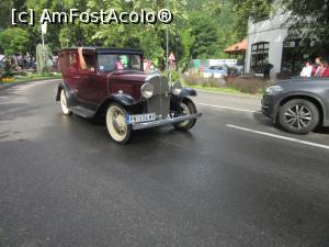 [P15] Parada masinilor de epoca » foto by Michi
 - 
<span class="allrVoted glyphicon glyphicon-heart hidden" id="av980478"></span>
<a class="m-l-10 hidden" id="sv980478" onclick="voting_Foto_DelVot(,980478,14695)" role="button">șterge vot <span class="glyphicon glyphicon-remove"></span></a>
<a id="v9980478" class=" c-red"  onclick="voting_Foto_SetVot(980478)" role="button"><span class="glyphicon glyphicon-heart-empty"></span> <b>LIKE</b> = Votează poza</a> <img class="hidden"  id="f980478W9" src="/imagini/loader.gif" border="0" /><span class="AjErrMes hidden" id="e980478ErM"></span>