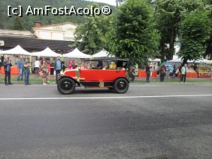 [P19] Returul. Parada masinilor de epoca » foto by Michi
 - 
<span class="allrVoted glyphicon glyphicon-heart hidden" id="av980482"></span>
<a class="m-l-10 hidden" id="sv980482" onclick="voting_Foto_DelVot(,980482,14695)" role="button">șterge vot <span class="glyphicon glyphicon-remove"></span></a>
<a id="v9980482" class=" c-red"  onclick="voting_Foto_SetVot(980482)" role="button"><span class="glyphicon glyphicon-heart-empty"></span> <b>LIKE</b> = Votează poza</a> <img class="hidden"  id="f980482W9" src="/imagini/loader.gif" border="0" /><span class="AjErrMes hidden" id="e980482ErM"></span>