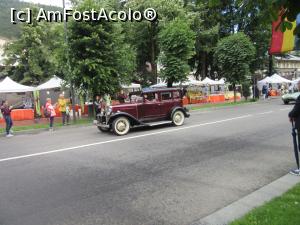 [P21] Returul. Parada masinilor de epoca » foto by Michi
 - 
<span class="allrVoted glyphicon glyphicon-heart hidden" id="av980484"></span>
<a class="m-l-10 hidden" id="sv980484" onclick="voting_Foto_DelVot(,980484,14695)" role="button">șterge vot <span class="glyphicon glyphicon-remove"></span></a>
<a id="v9980484" class=" c-red"  onclick="voting_Foto_SetVot(980484)" role="button"><span class="glyphicon glyphicon-heart-empty"></span> <b>LIKE</b> = Votează poza</a> <img class="hidden"  id="f980484W9" src="/imagini/loader.gif" border="0" /><span class="AjErrMes hidden" id="e980484ErM"></span>