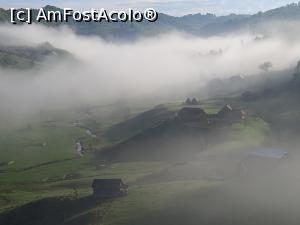 [P18] Dimineața in Fundătura Ponorului » foto by Mika
 - 
<span class="allrVoted glyphicon glyphicon-heart hidden" id="av1299244"></span>
<a class="m-l-10 hidden" id="sv1299244" onclick="voting_Foto_DelVot(,1299244,14749)" role="button">șterge vot <span class="glyphicon glyphicon-remove"></span></a>
<a id="v91299244" class=" c-red"  onclick="voting_Foto_SetVot(1299244)" role="button"><span class="glyphicon glyphicon-heart-empty"></span> <b>LIKE</b> = Votează poza</a> <img class="hidden"  id="f1299244W9" src="/imagini/loader.gif" border="0" /><span class="AjErrMes hidden" id="e1299244ErM"></span>