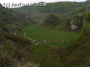 [P08] Fundătura Ponorului » foto by Mika
 - 
<span class="allrVoted glyphicon glyphicon-heart hidden" id="av1299234"></span>
<a class="m-l-10 hidden" id="sv1299234" onclick="voting_Foto_DelVot(,1299234,14749)" role="button">șterge vot <span class="glyphicon glyphicon-remove"></span></a>
<a id="v91299234" class=" c-red"  onclick="voting_Foto_SetVot(1299234)" role="button"><span class="glyphicon glyphicon-heart-empty"></span> <b>LIKE</b> = Votează poza</a> <img class="hidden"  id="f1299234W9" src="/imagini/loader.gif" border="0" /><span class="AjErrMes hidden" id="e1299234ErM"></span>