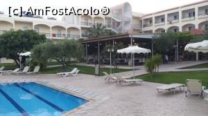 [P17] Piscina » foto by cristimicle
 - 
<span class="allrVoted glyphicon glyphicon-heart hidden" id="av749718"></span>
<a class="m-l-10 hidden" id="sv749718" onclick="voting_Foto_DelVot(,749718,14785)" role="button">șterge vot <span class="glyphicon glyphicon-remove"></span></a>
<a id="v9749718" class=" c-red"  onclick="voting_Foto_SetVot(749718)" role="button"><span class="glyphicon glyphicon-heart-empty"></span> <b>LIKE</b> = Votează poza</a> <img class="hidden"  id="f749718W9" src="/imagini/loader.gif" border="0" /><span class="AjErrMes hidden" id="e749718ErM"></span>
