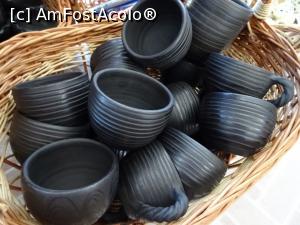 [P16] Vase negre aflate la vânzare. » foto by tata123 🔱
 - 
<span class="allrVoted glyphicon glyphicon-heart hidden" id="av1265309"></span>
<a class="m-l-10 hidden" id="sv1265309" onclick="voting_Foto_DelVot(,1265309,14790)" role="button">șterge vot <span class="glyphicon glyphicon-remove"></span></a>
<a id="v91265309" class=" c-red"  onclick="voting_Foto_SetVot(1265309)" role="button"><span class="glyphicon glyphicon-heart-empty"></span> <b>LIKE</b> = Votează poza</a> <img class="hidden"  id="f1265309W9" src="/imagini/loader.gif" border="0" /><span class="AjErrMes hidden" id="e1265309ErM"></span>