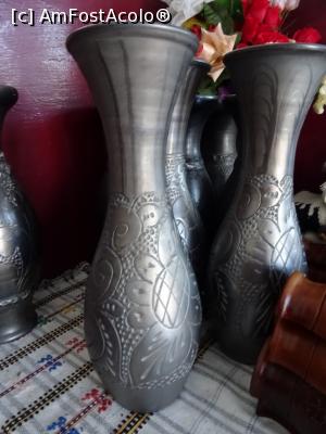 [P20] Vase negre aflate la vânzare. » foto by tata123 🔱
 - 
<span class="allrVoted glyphicon glyphicon-heart hidden" id="av1265313"></span>
<a class="m-l-10 hidden" id="sv1265313" onclick="voting_Foto_DelVot(,1265313,14790)" role="button">șterge vot <span class="glyphicon glyphicon-remove"></span></a>
<a id="v91265313" class=" c-red"  onclick="voting_Foto_SetVot(1265313)" role="button"><span class="glyphicon glyphicon-heart-empty"></span> <b>LIKE</b> = Votează poza</a> <img class="hidden"  id="f1265313W9" src="/imagini/loader.gif" border="0" /><span class="AjErrMes hidden" id="e1265313ErM"></span>