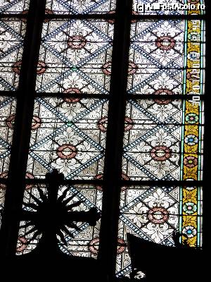 [P59] Vitralii în biserica St. Wolfgang » foto by Alina53
 - 
<span class="allrVoted glyphicon glyphicon-heart hidden" id="av692219"></span>
<a class="m-l-10 hidden" id="sv692219" onclick="voting_Foto_DelVot(,692219,14815)" role="button">șterge vot <span class="glyphicon glyphicon-remove"></span></a>
<a id="v9692219" class=" c-red"  onclick="voting_Foto_SetVot(692219)" role="button"><span class="glyphicon glyphicon-heart-empty"></span> <b>LIKE</b> = Votează poza</a> <img class="hidden"  id="f692219W9" src="/imagini/loader.gif" border="0" /><span class="AjErrMes hidden" id="e692219ErM"></span>