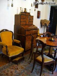 [P19] Vila Luminiş – Casa Memorială George Enescu, sufrageria » foto by magdalena
 - 
<span class="allrVoted glyphicon glyphicon-heart hidden" id="av277147"></span>
<a class="m-l-10 hidden" id="sv277147" onclick="voting_Foto_DelVot(,277147,14875)" role="button">șterge vot <span class="glyphicon glyphicon-remove"></span></a>
<a id="v9277147" class=" c-red"  onclick="voting_Foto_SetVot(277147)" role="button"><span class="glyphicon glyphicon-heart-empty"></span> <b>LIKE</b> = Votează poza</a> <img class="hidden"  id="f277147W9" src="/imagini/loader.gif" border="0" /><span class="AjErrMes hidden" id="e277147ErM"></span>