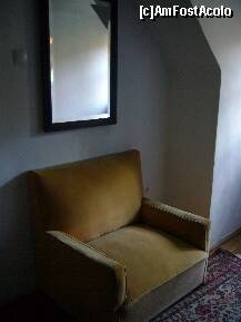 [P27] Vila Luminiş – Casa Memorială George Enescu, camera unde invata elevul Yehudi Menuhin » foto by magdalena
 - 
<span class="allrVoted glyphicon glyphicon-heart hidden" id="av277155"></span>
<a class="m-l-10 hidden" id="sv277155" onclick="voting_Foto_DelVot(,277155,14875)" role="button">șterge vot <span class="glyphicon glyphicon-remove"></span></a>
<a id="v9277155" class=" c-red"  onclick="voting_Foto_SetVot(277155)" role="button"><span class="glyphicon glyphicon-heart-empty"></span> <b>LIKE</b> = Votează poza</a> <img class="hidden"  id="f277155W9" src="/imagini/loader.gif" border="0" /><span class="AjErrMes hidden" id="e277155ErM"></span>