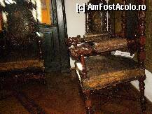 [P11] Scaune cu piele de Cordoba ' Salonul De Muzica'- Casa Memoriala George Enescu » foto by anadragusin
 - 
<span class="allrVoted glyphicon glyphicon-heart hidden" id="av194320"></span>
<a class="m-l-10 hidden" id="sv194320" onclick="voting_Foto_DelVot(,194320,14875)" role="button">șterge vot <span class="glyphicon glyphicon-remove"></span></a>
<a id="v9194320" class=" c-red"  onclick="voting_Foto_SetVot(194320)" role="button"><span class="glyphicon glyphicon-heart-empty"></span> <b>LIKE</b> = Votează poza</a> <img class="hidden"  id="f194320W9" src="/imagini/loader.gif" border="0" /><span class="AjErrMes hidden" id="e194320ErM"></span>