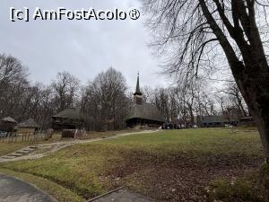 [P20] Muzeul tehnicii populare Astra,biserica Bezdet » foto by AZE
 - 
<span class="allrVoted glyphicon glyphicon-heart hidden" id="av1463421"></span>
<a class="m-l-10 hidden" id="sv1463421" onclick="voting_Foto_DelVot(,1463421,14876)" role="button">șterge vot <span class="glyphicon glyphicon-remove"></span></a>
<a id="v91463421" class=" c-red"  onclick="voting_Foto_SetVot(1463421)" role="button"><span class="glyphicon glyphicon-heart-empty"></span> <b>LIKE</b> = Votează poza</a> <img class="hidden"  id="f1463421W9" src="/imagini/loader.gif" border="0" /><span class="AjErrMes hidden" id="e1463421ErM"></span>