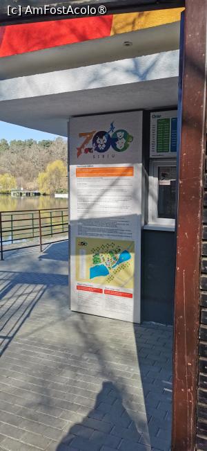 [P05] Intrarea principală spre Zoo Sibiu, pe dreapta casa de bilete. » foto by ⭐ValentinB_88⭐
 - 
<span class="allrVoted glyphicon glyphicon-heart hidden" id="av1420032"></span>
<a class="m-l-10 hidden" id="sv1420032" onclick="voting_Foto_DelVot(,1420032,14876)" role="button">șterge vot <span class="glyphicon glyphicon-remove"></span></a>
<a id="v91420032" class=" c-red"  onclick="voting_Foto_SetVot(1420032)" role="button"><span class="glyphicon glyphicon-heart-empty"></span> <b>LIKE</b> = Votează poza</a> <img class="hidden"  id="f1420032W9" src="/imagini/loader.gif" border="0" /><span class="AjErrMes hidden" id="e1420032ErM"></span>