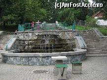 [P03] O fantana...arteziana cica! » foto by raly
 - 
<span class="allrVoted glyphicon glyphicon-heart hidden" id="av133432"></span>
<a class="m-l-10 hidden" id="sv133432" onclick="voting_Foto_DelVot(,133432,14876)" role="button">șterge vot <span class="glyphicon glyphicon-remove"></span></a>
<a id="v9133432" class=" c-red"  onclick="voting_Foto_SetVot(133432)" role="button"><span class="glyphicon glyphicon-heart-empty"></span> <b>LIKE</b> = Votează poza</a> <img class="hidden"  id="f133432W9" src="/imagini/loader.gif" border="0" /><span class="AjErrMes hidden" id="e133432ErM"></span>