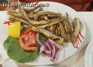 [P07] Taverna Thalasso Lykos - hamsiile prăjite » foto by Carmen Ion
 - 
<span class="allrVoted glyphicon glyphicon-heart hidden" id="av1339268"></span>
<a class="m-l-10 hidden" id="sv1339268" onclick="voting_Foto_DelVot(,1339268,14929)" role="button">șterge vot <span class="glyphicon glyphicon-remove"></span></a>
<a id="v91339268" class=" c-red"  onclick="voting_Foto_SetVot(1339268)" role="button"><span class="glyphicon glyphicon-heart-empty"></span> <b>LIKE</b> = Votează poza</a> <img class="hidden"  id="f1339268W9" src="/imagini/loader.gif" border="0" /><span class="AjErrMes hidden" id="e1339268ErM"></span>