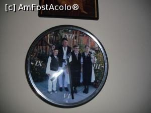 [P53] Frumoasa familie Hanzu. Ceas personalizat, dăruit de-un turist încântat de serviciile pensiunii.  » foto by Zoazore
 - 
<span class="allrVoted glyphicon glyphicon-heart hidden" id="av900170"></span>
<a class="m-l-10 hidden" id="sv900170" onclick="voting_Foto_DelVot(,900170,14990)" role="button">șterge vot <span class="glyphicon glyphicon-remove"></span></a>
<a id="v9900170" class=" c-red"  onclick="voting_Foto_SetVot(900170)" role="button"><span class="glyphicon glyphicon-heart-empty"></span> <b>LIKE</b> = Votează poza</a> <img class="hidden"  id="f900170W9" src="/imagini/loader.gif" border="0" /><span class="AjErrMes hidden" id="e900170ErM"></span>