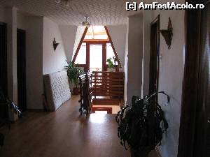 [P04] Zona livingului diametral opusa bucatariei, cu deschidere spre un balcon acoperit » foto by PPP974273
 - 
<span class="allrVoted glyphicon glyphicon-heart hidden" id="av613255"></span>
<a class="m-l-10 hidden" id="sv613255" onclick="voting_Foto_DelVot(,613255,14992)" role="button">șterge vot <span class="glyphicon glyphicon-remove"></span></a>
<a id="v9613255" class=" c-red"  onclick="voting_Foto_SetVot(613255)" role="button"><span class="glyphicon glyphicon-heart-empty"></span> <b>LIKE</b> = Votează poza</a> <img class="hidden"  id="f613255W9" src="/imagini/loader.gif" border="0" /><span class="AjErrMes hidden" id="e613255ErM"></span>