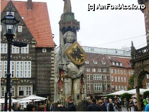 [P13] Statuia lui Roland care simbolizează primirea statutului de oraş » foto by iccata
 - 
<span class="allrVoted glyphicon glyphicon-heart hidden" id="av455047"></span>
<a class="m-l-10 hidden" id="sv455047" onclick="voting_Foto_DelVot(,455047,15056)" role="button">șterge vot <span class="glyphicon glyphicon-remove"></span></a>
<a id="v9455047" class=" c-red"  onclick="voting_Foto_SetVot(455047)" role="button"><span class="glyphicon glyphicon-heart-empty"></span> <b>LIKE</b> = Votează poza</a> <img class="hidden"  id="f455047W9" src="/imagini/loader.gif" border="0" /><span class="AjErrMes hidden" id="e455047ErM"></span>