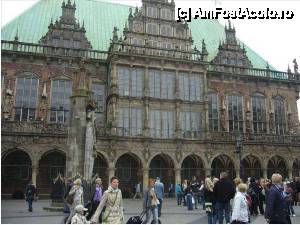 [P17] Din nou Primăria din Bremen » foto by iccata
 - 
<span class="allrVoted glyphicon glyphicon-heart hidden" id="av455051"></span>
<a class="m-l-10 hidden" id="sv455051" onclick="voting_Foto_DelVot(,455051,15056)" role="button">șterge vot <span class="glyphicon glyphicon-remove"></span></a>
<a id="v9455051" class=" c-red"  onclick="voting_Foto_SetVot(455051)" role="button"><span class="glyphicon glyphicon-heart-empty"></span> <b>LIKE</b> = Votează poza</a> <img class="hidden"  id="f455051W9" src="/imagini/loader.gif" border="0" /><span class="AjErrMes hidden" id="e455051ErM"></span>