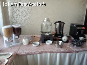 [P15] bufet mic dejun » foto by ile57b
 - 
<span class="allrVoted glyphicon glyphicon-heart hidden" id="av1092254"></span>
<a class="m-l-10 hidden" id="sv1092254" onclick="voting_Foto_DelVot(,1092254,15057)" role="button">șterge vot <span class="glyphicon glyphicon-remove"></span></a>
<a id="v91092254" class=" c-red"  onclick="voting_Foto_SetVot(1092254)" role="button"><span class="glyphicon glyphicon-heart-empty"></span> <b>LIKE</b> = Votează poza</a> <img class="hidden"  id="f1092254W9" src="/imagini/loader.gif" border="0" /><span class="AjErrMes hidden" id="e1092254ErM"></span>