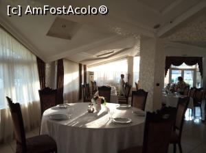 [P04] interior restaurant » foto by ile57b
 - 
<span class="allrVoted glyphicon glyphicon-heart hidden" id="av1092243"></span>
<a class="m-l-10 hidden" id="sv1092243" onclick="voting_Foto_DelVot(,1092243,15057)" role="button">șterge vot <span class="glyphicon glyphicon-remove"></span></a>
<a id="v91092243" class=" c-red"  onclick="voting_Foto_SetVot(1092243)" role="button"><span class="glyphicon glyphicon-heart-empty"></span> <b>LIKE</b> = Votează poza</a> <img class="hidden"  id="f1092243W9" src="/imagini/loader.gif" border="0" /><span class="AjErrMes hidden" id="e1092243ErM"></span>