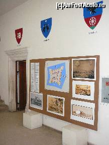 [P11] Primul hol, in care se intra dupa ce se trece de casa de bilete » foto by Claudiu U.
 - 
<span class="allrVoted glyphicon glyphicon-heart hidden" id="av282238"></span>
<a class="m-l-10 hidden" id="sv282238" onclick="voting_Foto_DelVot(,282238,15092)" role="button">șterge vot <span class="glyphicon glyphicon-remove"></span></a>
<a id="v9282238" class=" c-red"  onclick="voting_Foto_SetVot(282238)" role="button"><span class="glyphicon glyphicon-heart-empty"></span> <b>LIKE</b> = Votează poza</a> <img class="hidden"  id="f282238W9" src="/imagini/loader.gif" border="0" /><span class="AjErrMes hidden" id="e282238ErM"></span>