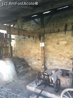 [P14] Fierăria Cetății » foto by Yersinia Pestis
 - 
<span class="allrVoted glyphicon glyphicon-heart hidden" id="av904124"></span>
<a class="m-l-10 hidden" id="sv904124" onclick="voting_Foto_DelVot(,904124,15092)" role="button">șterge vot <span class="glyphicon glyphicon-remove"></span></a>
<a id="v9904124" class=" c-red"  onclick="voting_Foto_SetVot(904124)" role="button"><span class="glyphicon glyphicon-heart-empty"></span> <b>LIKE</b> = Votează poza</a> <img class="hidden"  id="f904124W9" src="/imagini/loader.gif" border="0" /><span class="AjErrMes hidden" id="e904124ErM"></span>