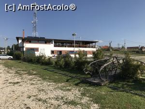 [P02] Restaurantul, ziua vazut dinspre bungalowuri » foto by Visan125
 - 
<span class="allrVoted glyphicon glyphicon-heart hidden" id="av890799"></span>
<a class="m-l-10 hidden" id="sv890799" onclick="voting_Foto_DelVot(,890799,15100)" role="button">șterge vot <span class="glyphicon glyphicon-remove"></span></a>
<a id="v9890799" class=" c-red"  onclick="voting_Foto_SetVot(890799)" role="button"><span class="glyphicon glyphicon-heart-empty"></span> <b>LIKE</b> = Votează poza</a> <img class="hidden"  id="f890799W9" src="/imagini/loader.gif" border="0" /><span class="AjErrMes hidden" id="e890799ErM"></span>