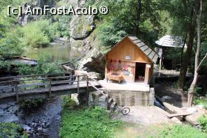 [P12] Eftimie Murgu, Morile de apă de la Rudăria, Moara &Icirc;ndărătnică dintre r&acirc;uri » foto by mprofeanu
 - 
<span class="allrVoted glyphicon glyphicon-heart hidden" id="av1181351"></span>
<a class="m-l-10 hidden" id="sv1181351" onclick="voting_Foto_DelVot(,1181351,15101)" role="button">șterge vot <span class="glyphicon glyphicon-remove"></span></a>
<a id="v91181351" class=" c-red"  onclick="voting_Foto_SetVot(1181351)" role="button"><span class="glyphicon glyphicon-heart-empty"></span> <b>LIKE</b> = Votează poza</a> <img class="hidden"  id="f1181351W9" src="/imagini/loader.gif" border="0" /><span class="AjErrMes hidden" id="e1181351ErM"></span>