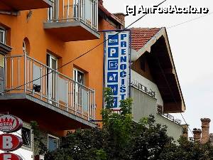 [P03] Maaare panou și la etaj, astfel încât să fie zărit de la distanță » foto by ariciu*
 - 
<span class="allrVoted glyphicon glyphicon-heart hidden" id="av481237"></span>
<a class="m-l-10 hidden" id="sv481237" onclick="voting_Foto_DelVot(,481237,15135)" role="button">șterge vot <span class="glyphicon glyphicon-remove"></span></a>
<a id="v9481237" class=" c-red"  onclick="voting_Foto_SetVot(481237)" role="button"><span class="glyphicon glyphicon-heart-empty"></span> <b>LIKE</b> = Votează poza</a> <img class="hidden"  id="f481237W9" src="/imagini/loader.gif" border="0" /><span class="AjErrMes hidden" id="e481237ErM"></span>