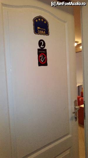 [P06] Camera (soba cum zic sârbii) nr 2.  » foto by ariciu*
 - 
<span class="allrVoted glyphicon glyphicon-heart hidden" id="av481240"></span>
<a class="m-l-10 hidden" id="sv481240" onclick="voting_Foto_DelVot(,481240,15135)" role="button">șterge vot <span class="glyphicon glyphicon-remove"></span></a>
<a id="v9481240" class=" c-red"  onclick="voting_Foto_SetVot(481240)" role="button"><span class="glyphicon glyphicon-heart-empty"></span> <b>LIKE</b> = Votează poza</a> <img class="hidden"  id="f481240W9" src="/imagini/loader.gif" border="0" /><span class="AjErrMes hidden" id="e481240ErM"></span>