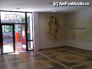 [P29] Orpheus SPA & Resort [Devin] - „grădinița”; chestia aia din spate era un castel gonflabil (din păcate, io l-am pozat într-o pauză)...  » foto by Dragoș_MD
 - 
<span class="allrVoted glyphicon glyphicon-heart hidden" id="av460297"></span>
<a class="m-l-10 hidden" id="sv460297" onclick="voting_Foto_DelVot(,460297,15199)" role="button">șterge vot <span class="glyphicon glyphicon-remove"></span></a>
<a id="v9460297" class=" c-red"  onclick="voting_Foto_SetVot(460297)" role="button"><span class="glyphicon glyphicon-heart-empty"></span> <b>LIKE</b> = Votează poza</a> <img class="hidden"  id="f460297W9" src="/imagini/loader.gif" border="0" /><span class="AjErrMes hidden" id="e460297ErM"></span>