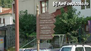 [P22] Devin - hai-hui prin oraș; indicatoare spre locurile turistice » foto by Dragoș_MD
 - 
<span class="allrVoted glyphicon glyphicon-heart hidden" id="av463589"></span>
<a class="m-l-10 hidden" id="sv463589" onclick="voting_Foto_DelVot(,463589,15256)" role="button">șterge vot <span class="glyphicon glyphicon-remove"></span></a>
<a id="v9463589" class=" c-red"  onclick="voting_Foto_SetVot(463589)" role="button"><span class="glyphicon glyphicon-heart-empty"></span> <b>LIKE</b> = Votează poza</a> <img class="hidden"  id="f463589W9" src="/imagini/loader.gif" border="0" /><span class="AjErrMes hidden" id="e463589ErM"></span>
