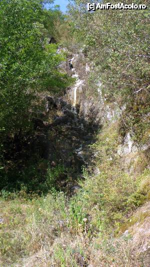[P73] Devin - traseul ecoturistic Struiliţa - Kaleto - Lîcata / cascada Struilski dol - doar o amintire... (dungile albe sunt din sare! nu e apă curgând)  » foto by Dragoș_MD
 - 
<span class="allrVoted glyphicon glyphicon-heart hidden" id="av464697"></span>
<a class="m-l-10 hidden" id="sv464697" onclick="voting_Foto_DelVot(,464697,15256)" role="button">șterge vot <span class="glyphicon glyphicon-remove"></span></a>
<a id="v9464697" class=" c-red"  onclick="voting_Foto_SetVot(464697)" role="button"><span class="glyphicon glyphicon-heart-empty"></span> <b>LIKE</b> = Votează poza</a> <img class="hidden"  id="f464697W9" src="/imagini/loader.gif" border="0" /><span class="AjErrMes hidden" id="e464697ErM"></span>