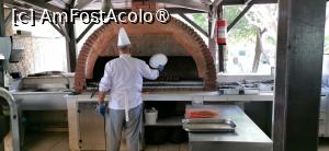 [P57] Ce se servea la Restaurantul cu specific Turcesc, deschis la ora prânzului. » foto by ⭐ValentinB_88⭐
 - 
<span class="allrVoted glyphicon glyphicon-heart hidden" id="av1492181"></span>
<a class="m-l-10 hidden" id="sv1492181" onclick="voting_Foto_DelVot(,1492181,15414)" role="button">șterge vot <span class="glyphicon glyphicon-remove"></span></a>
<a id="v91492181" class=" c-red"  onclick="voting_Foto_SetVot(1492181)" role="button"><span class="glyphicon glyphicon-heart-empty"></span> <b>LIKE</b> = Votează poza</a> <img class="hidden"  id="f1492181W9" src="/imagini/loader.gif" border="0" /><span class="AjErrMes hidden" id="e1492181ErM"></span>