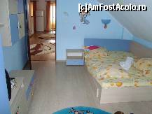 [P11] O alta camera din apartament.  » foto by manuta_1969
 - 
<span class="allrVoted glyphicon glyphicon-heart hidden" id="av469509"></span>
<a class="m-l-10 hidden" id="sv469509" onclick="voting_Foto_DelVot(,469509,15444)" role="button">șterge vot <span class="glyphicon glyphicon-remove"></span></a>
<a id="v9469509" class=" c-red"  onclick="voting_Foto_SetVot(469509)" role="button"><span class="glyphicon glyphicon-heart-empty"></span> <b>LIKE</b> = Votează poza</a> <img class="hidden"  id="f469509W9" src="/imagini/loader.gif" border="0" /><span class="AjErrMes hidden" id="e469509ErM"></span>