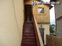 [P09] Scara care duce la apartament.  » foto by manuta_1969
 - 
<span class="allrVoted glyphicon glyphicon-heart hidden" id="av469507"></span>
<a class="m-l-10 hidden" id="sv469507" onclick="voting_Foto_DelVot(,469507,15444)" role="button">șterge vot <span class="glyphicon glyphicon-remove"></span></a>
<a id="v9469507" class=" c-red"  onclick="voting_Foto_SetVot(469507)" role="button"><span class="glyphicon glyphicon-heart-empty"></span> <b>LIKE</b> = Votează poza</a> <img class="hidden"  id="f469507W9" src="/imagini/loader.gif" border="0" /><span class="AjErrMes hidden" id="e469507ErM"></span>